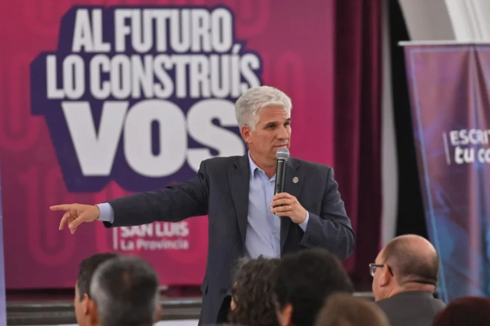 Poggi recorre este viernes cinco localidades del Valle del Conlara.