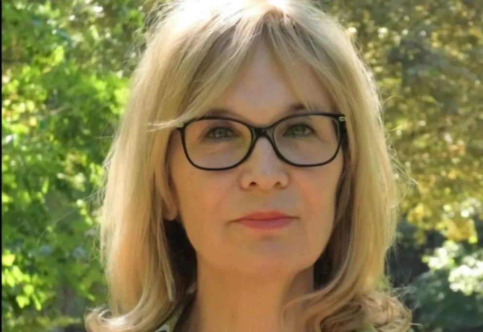 La autora Agnès Dupressoir presenta su novela el viernes en librería Hexámetro.