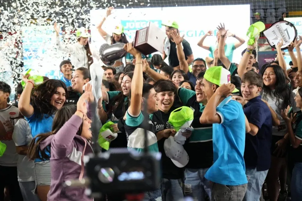 Los chicos de la escuerla ‘Profesor Gabino Puelles’ de Candelaria se quedaron con la Copa Challenger. 