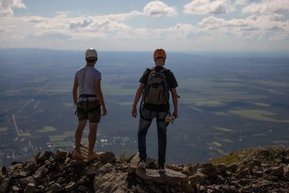 “En esta edición, el programa está dirigido exclusivamente al segmento de ‘Comercios A Mil’, enfocado en establecimientos turísticos como hoteles, restaurantes y centros de esparcimiento", precisaron desde el gobierno.