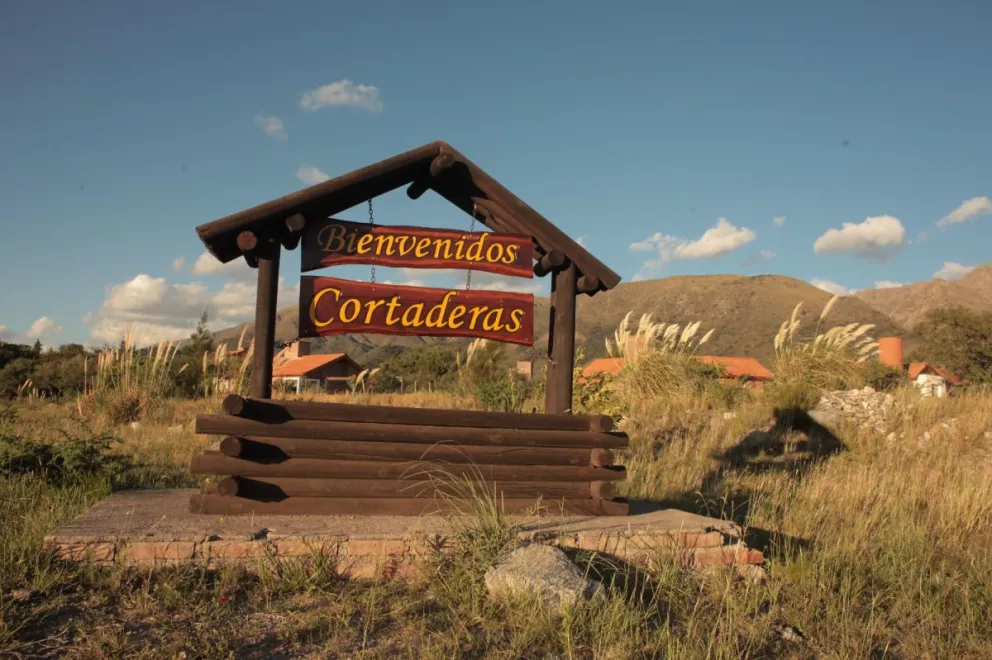 La jornada empezará a las 20:00 y contará con diversas actividades culturales, entre ellas una expo de pequeños y medianos productores locales y un paseo de artesanos.
