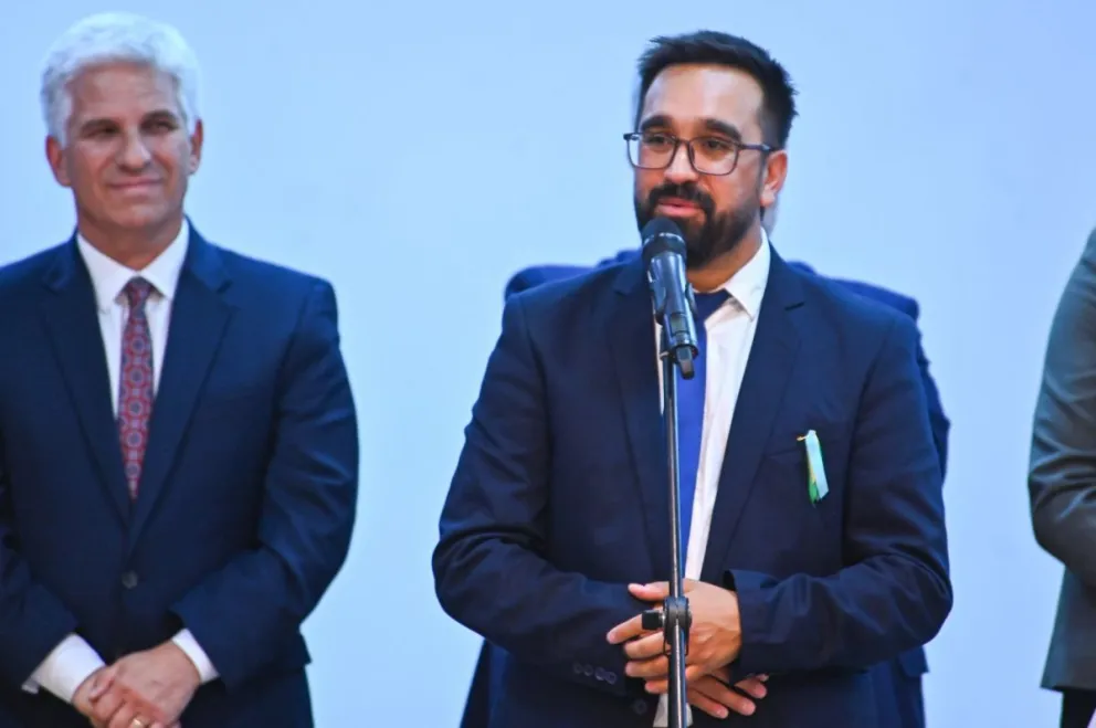 “Vamos a continuar ese buen camino que se ha venido haciendo en el Ministerio de fortalecer los cuatro ejes fundamentales que ha planteado el Gobernador, desde la visión del turismo y la cultura”, dijo Juan Alvarez Pinto.