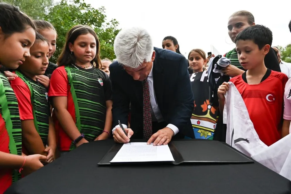 El gobernador Claudio Poggi anunció que finalizarán las obras en el Centro Educativo N°27.