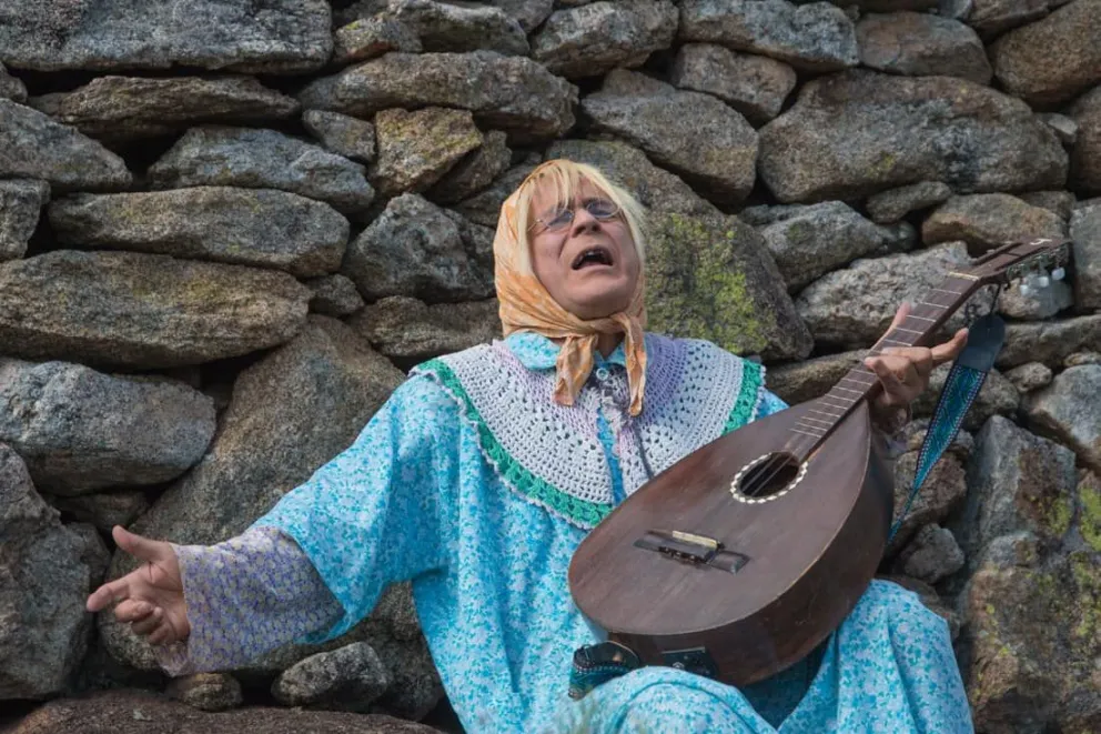 Doña Jovita, todos los sábados a las 22.30 en el teatro Amigos de Merlo.