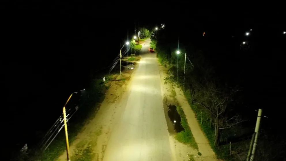 Iluminación LED en Villa de Merlo.