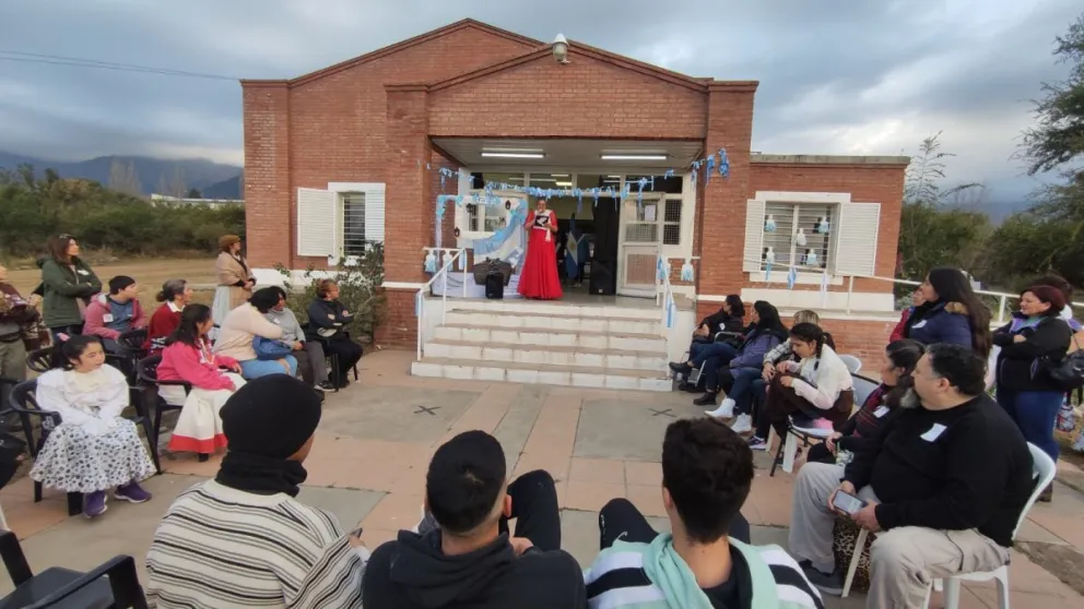Nueva directora en la escuela especial Mirlo.