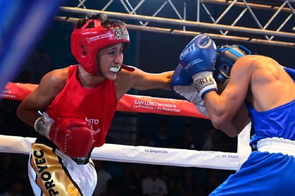 En Naschel, habrá son 12 peleas, 8 fuera de campeonato y 4 por el certamen, incluidas 3 peleas femeninas.