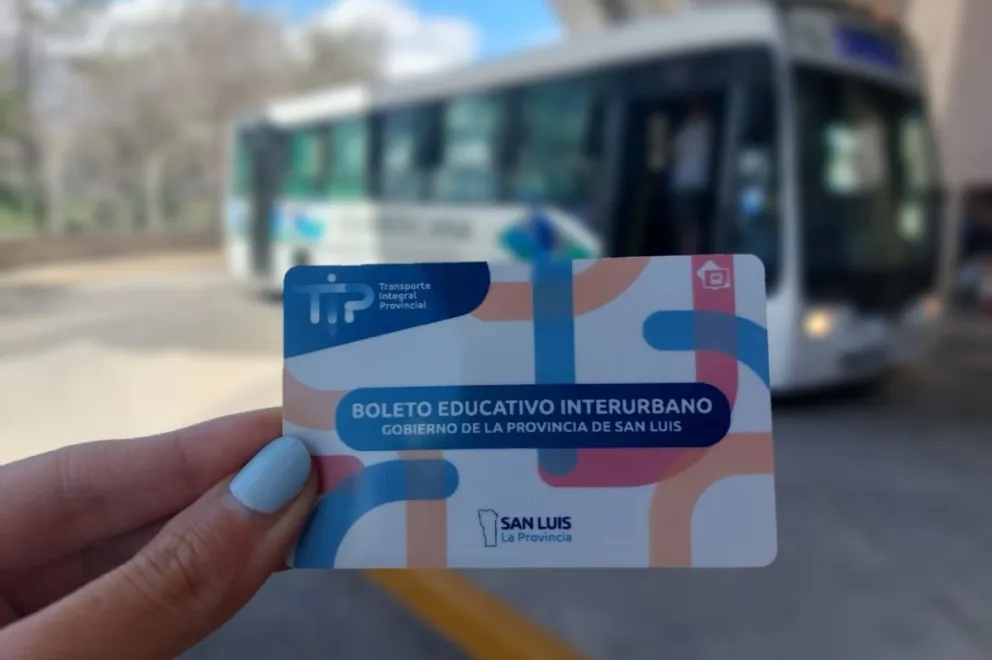 El Boleto Educativo Interurbano es un beneficio que permite a los estudiantes de los niveles Inicial, Primario y Secundario de San Luis, que asisten a instituciones de gestión estatal y pública, acceder a pasajes gratuitos en el transporte público.