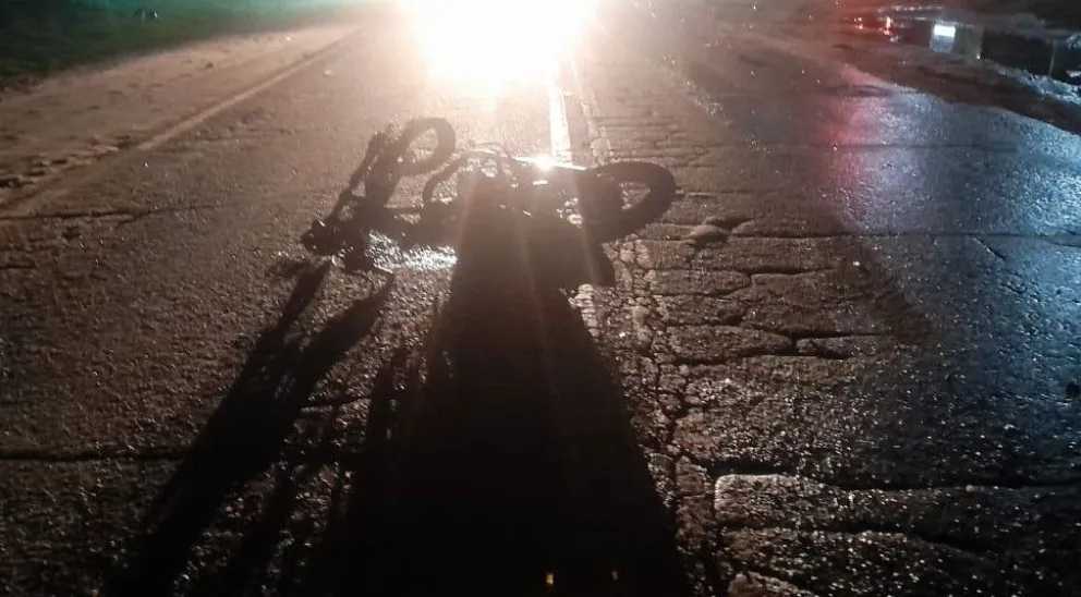 La moto siniestrada en el choque del sábado a la noche en Ruta 1. Foto Pol. S.L