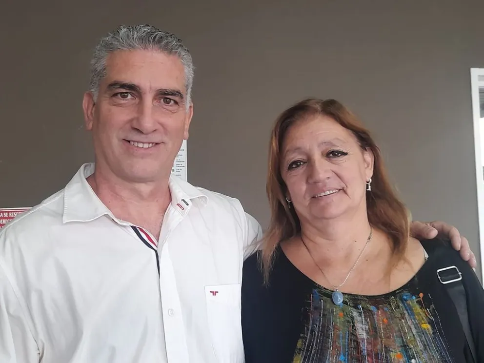 Walter Pollo y Adriana Paradzik encabezarán la nómina de diputados provinciales del departamento Junín.