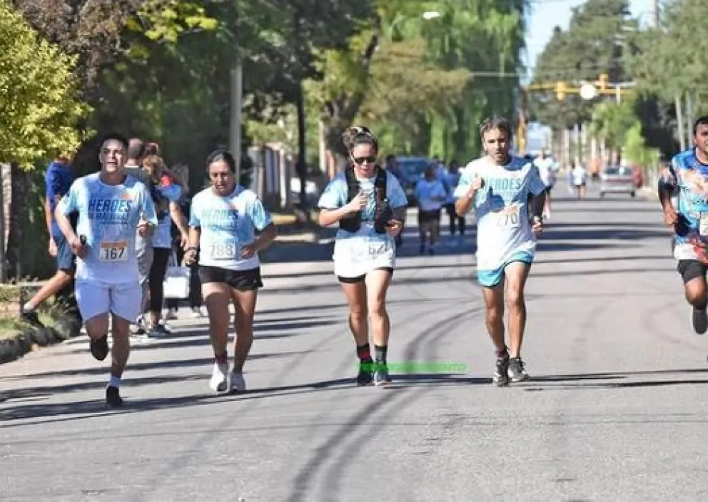Como parte de los festejos por los 20 años de la maratón, habrá exposiciones sobre la historia del evento y actividades complementarias durante las acreditaciones el viernes 4 y sábado 5 de abril.