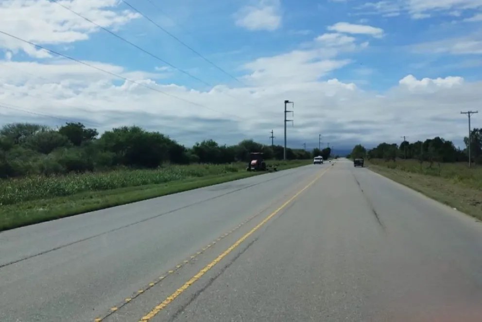 Mejoras en caminos: operativos de Vialidad Provincial en Junín incluyen la Ruta 5 que une a Merlo con Santa Rosa.