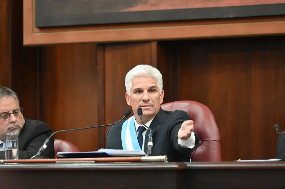 “Es imprescindible para el presente y futuro de San Luis llevar adelante una reforma judicial y revisar los procedimientos y las estructuras para garantizar la seguridad jurídica y cuidar los puestos de trabajo", dijo Poggi.