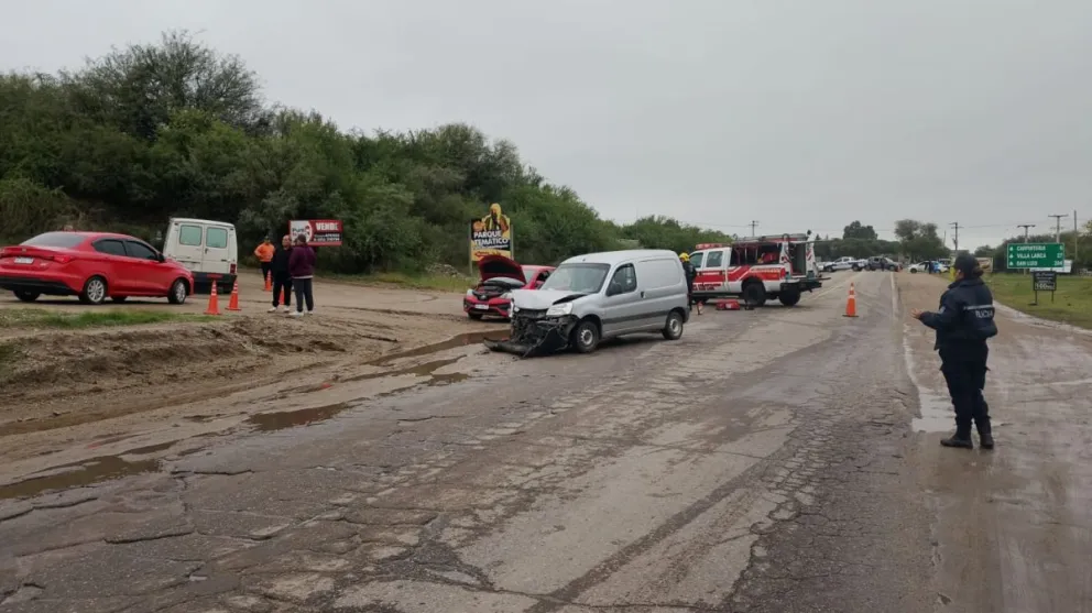 Choque en Ruta 1: trasladaron a una mujer de 71 años al hospital de Merlo


