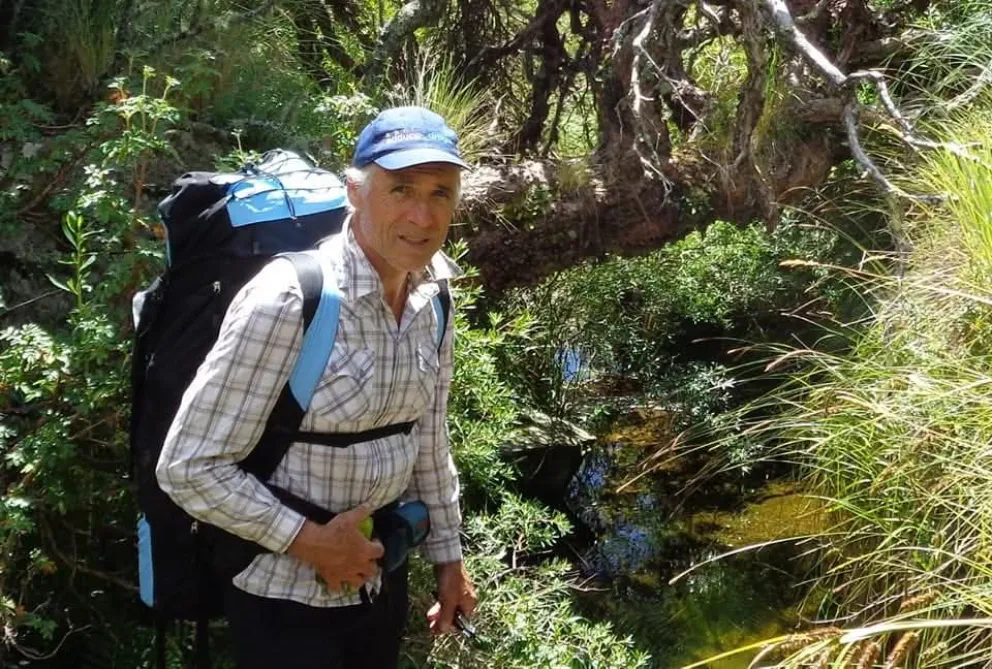 Strelin fue un ecologista incansable. Cofundador de A. Juvennat, Grupo A.I.R.E. y Acción Ciudadana, dedicó su vida a la protección del ambiente y a la gestión de los recursos hídricos.