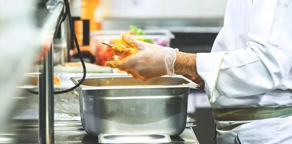 Nueva capacitación gratuita en Merlo: higiene y seguridad en hoteles y gastronomía