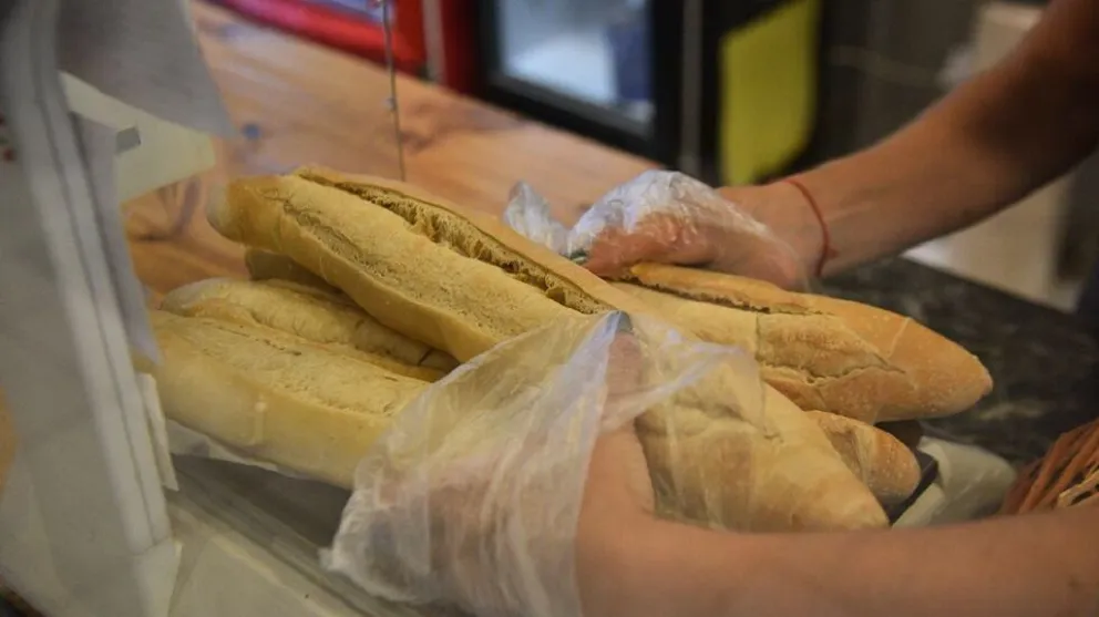 Panaderías de Córdoba: las ventas cayeron entre un 10% y 40%, y cerraron 20 locales. (Foto: La Voz) 