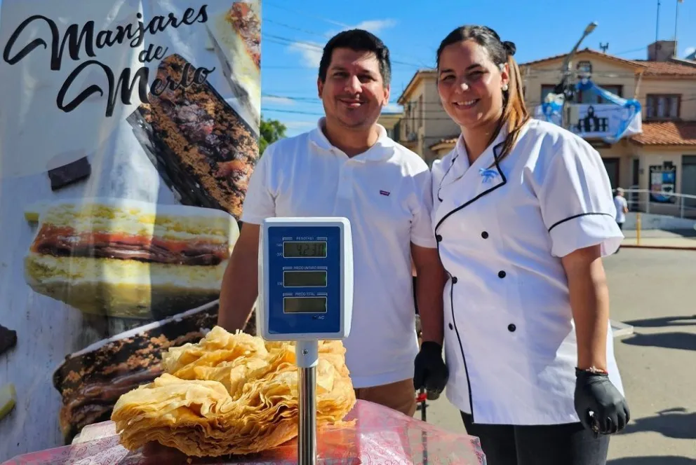 Marcos Domínguez y Jesi Massaglia, dueños de Manjares de Merlo.