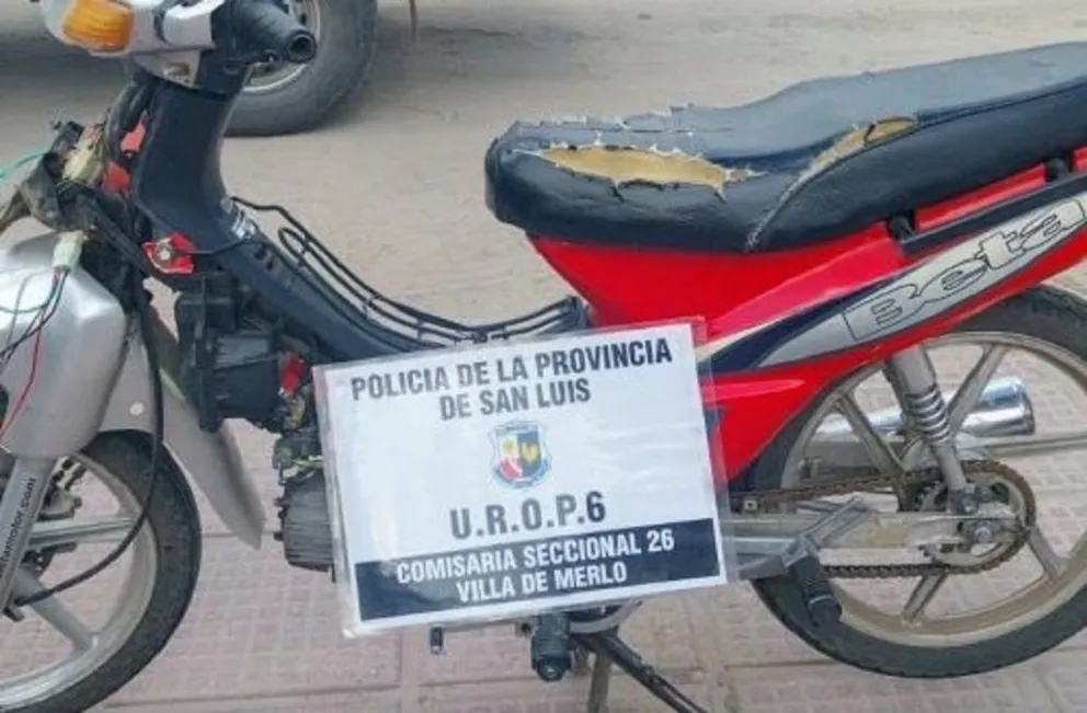 Personal policial inició tareas investigativas que permitieron dar con el rodado sustraído. (Foto: Policía de San Luis)