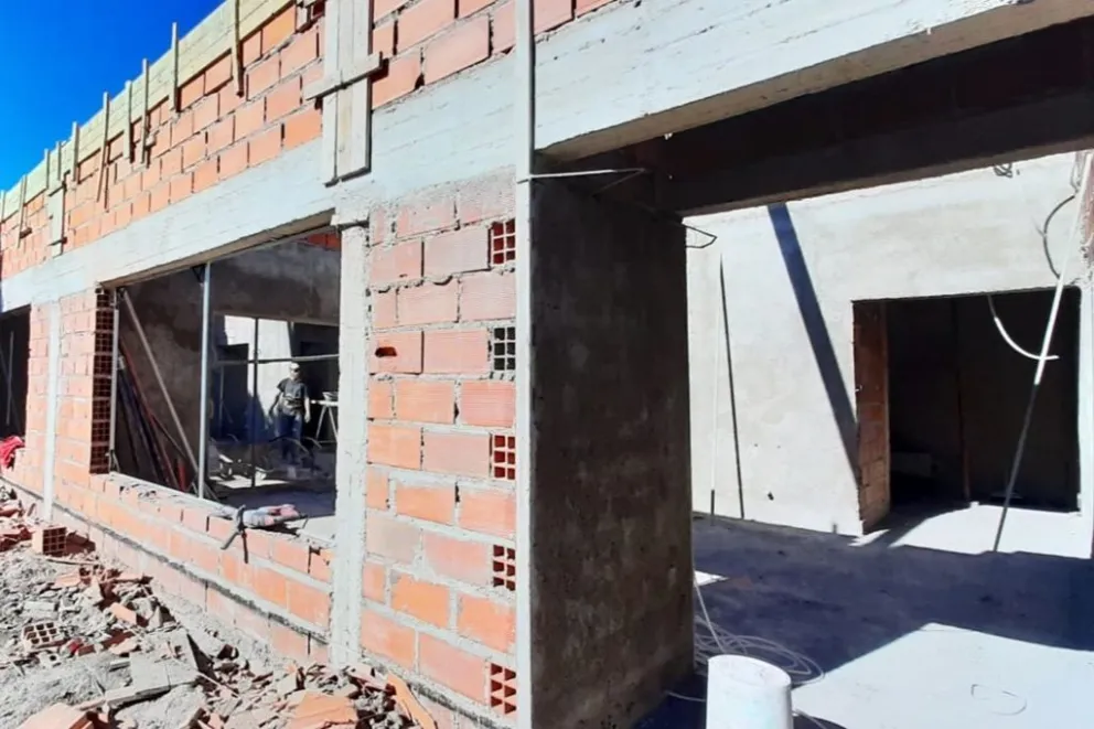 La construcción del edificio de nivel Inicial de la escuela de Carpintería tiene un avance del 45%.