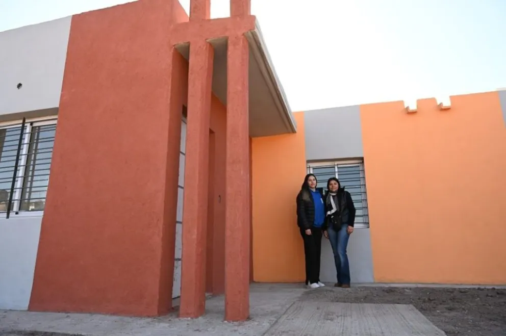 El Gobernador anunció que entregará las viviendas de Quines el 1º de agosto.