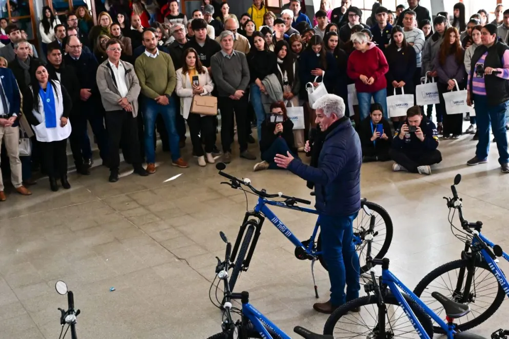 Las bicicletas fueron entregadas justo antes del inicio del receso invernal.