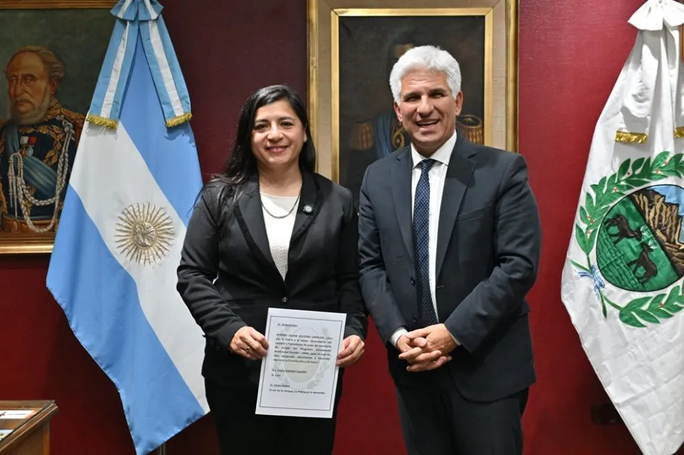 El gobernador Poggi puso en funciones a Laura Capaldo como nueva secretaria de Estado PANE.