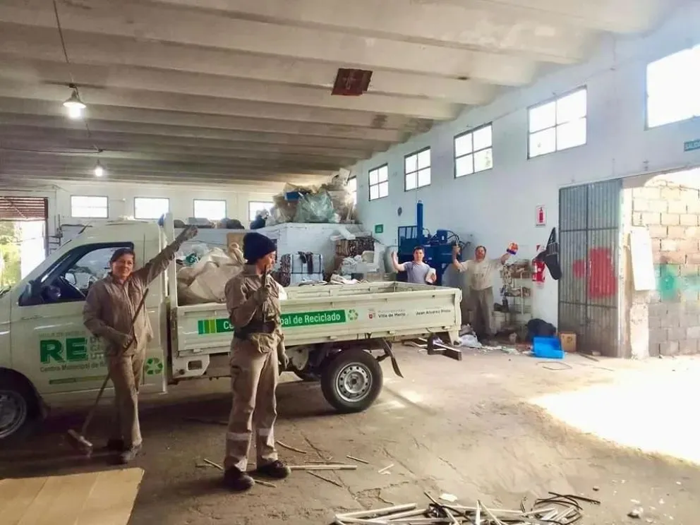 Sigue la puja por la situación de la cooperativa de Recuperadores Merlinos.