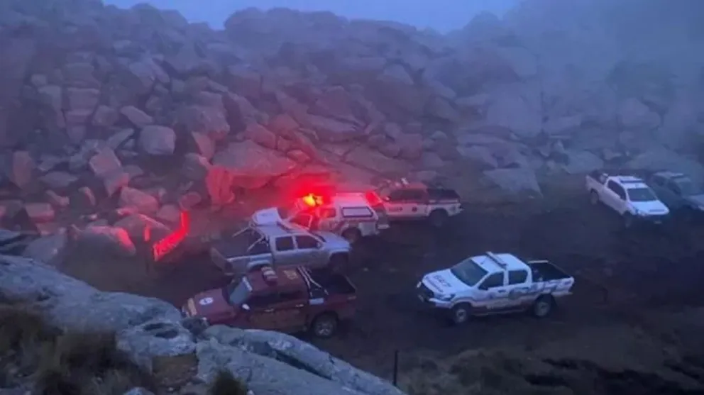 Rescate en el Champaquí. Un guía herido fue evacuado en bajo condiciones meteorológicas extremas. (Foto: Diario de Carlos Paz)