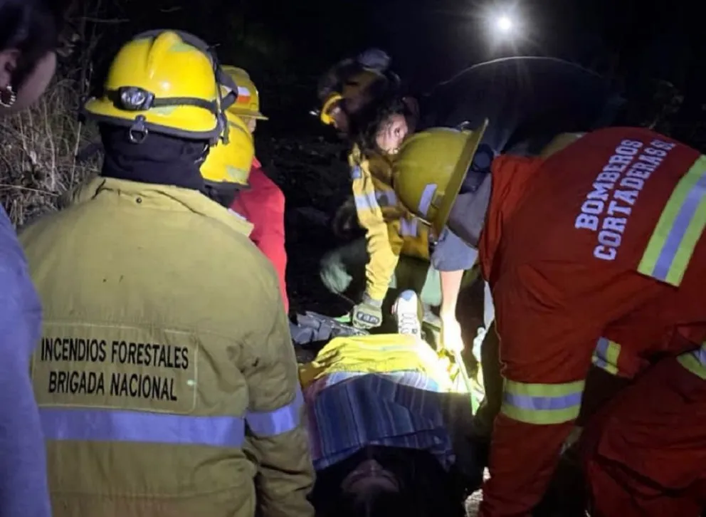 Rescate en las sierras de Villa Elena. (Foto: BB VV Carpintería). 