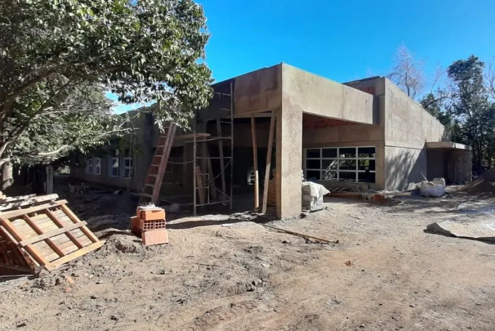 El nuevo edificio permitirá a la institución educativa contar con sala de tres.
