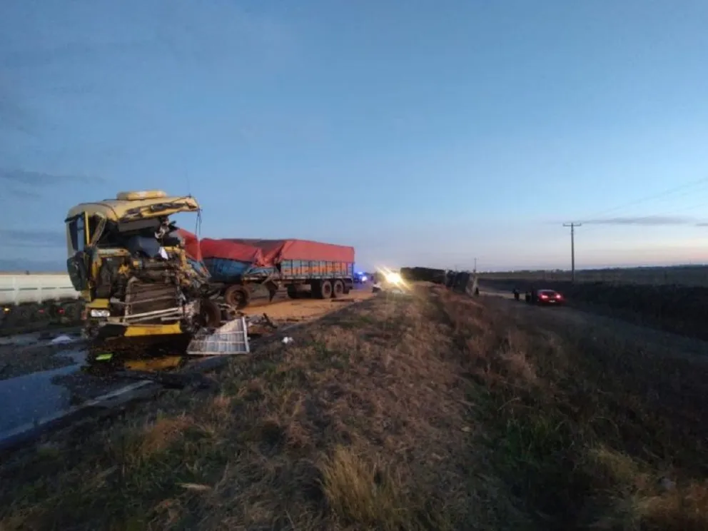 Otro accidente fatal en una ruta nacional: murió una persona cerca de Holmberg. (Foto: LV16)