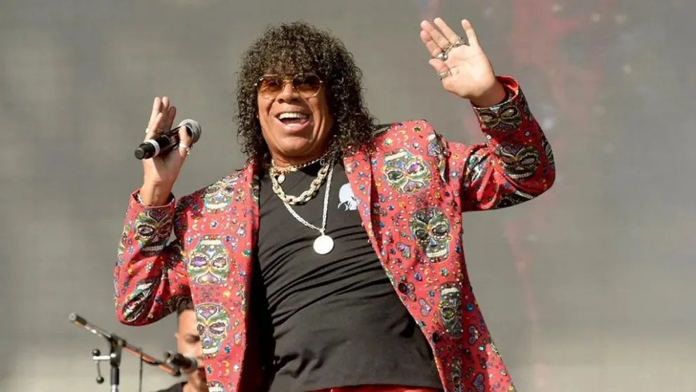 La Mona Jiménez desembarca este sábado en Potrero de los Funes.