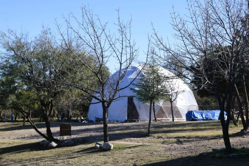 Los talleres de formación artística serán arancelados y estarán dictados por docentes nacionales e internacionales en el nuevo auditorio de LES Artes. 