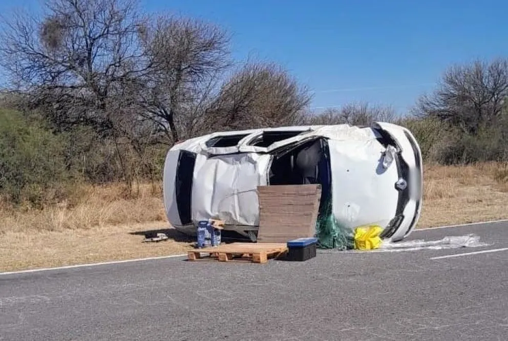 Ruta 20: una mujer volcó en Quines y fue hospitalizada en San Luis