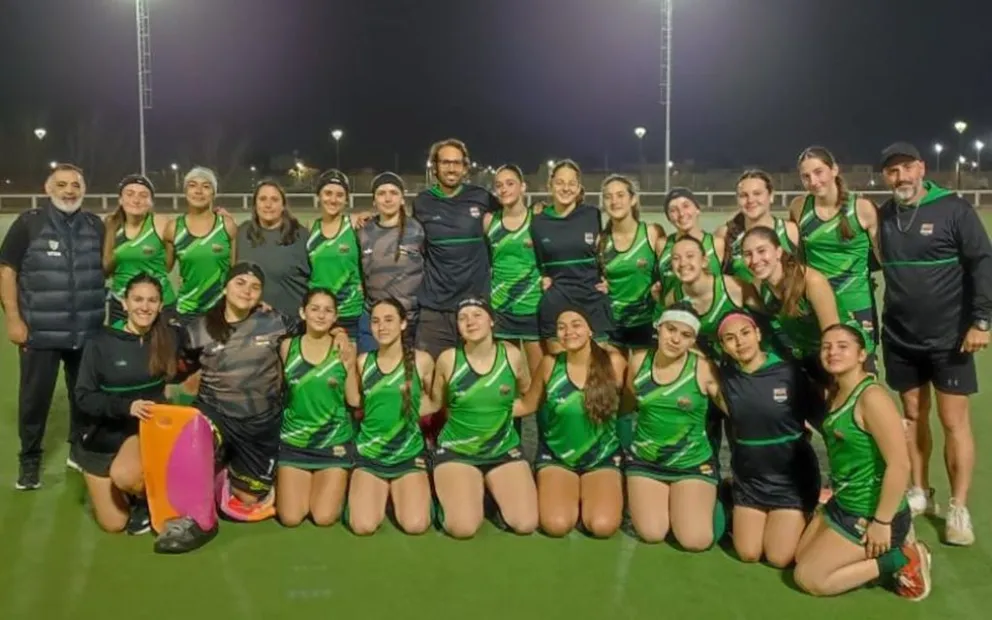 Tres jugadoras de Alerces, protagonistas en la permanencia de San Luis en el Nacional Sub16. (Foto: FSLHCyP)