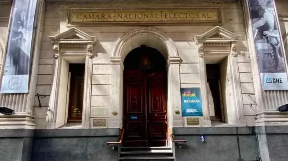 La alianza conformada por el Partido Comunista, el Partido de la Victoria y el Frente para la Victoria deberá adecuar su nombre y no podrá utilizar la denominación “Fuerza Patria San Luis” para la campaña electoral.