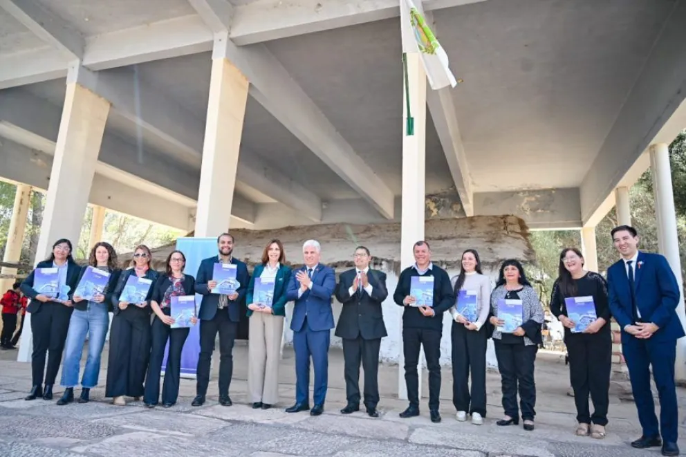 Diez docentes fueron premiados en la provincia.