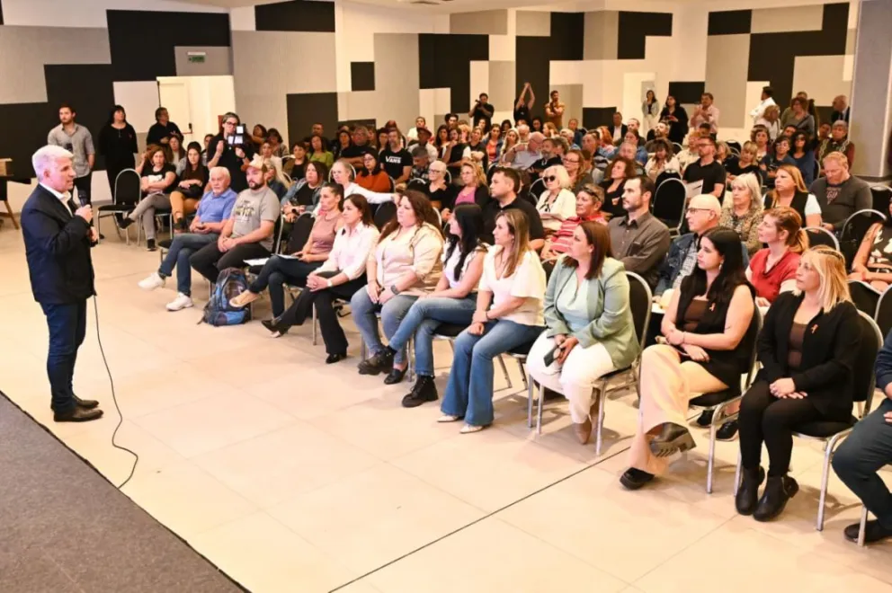 El Gobernador destacó la importancia del acompañamiento a las instituciones brindándoles herramientas para fortalecer sus tareas.
