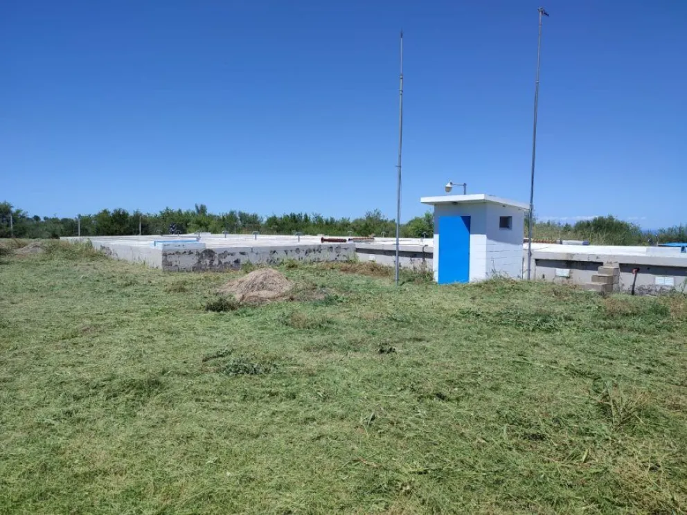 El inconveniente afecta temporalmente el suministro en las estaciones de bombeo N°3, 4 y 5, aunque la Estación N°2 sigue funcionando con normalidad.