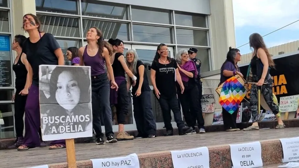 Villa Dolores. Manifestación en reclamo por la desaparición de Delia Polijo, a 7 años de los hechos,. (La Voz)