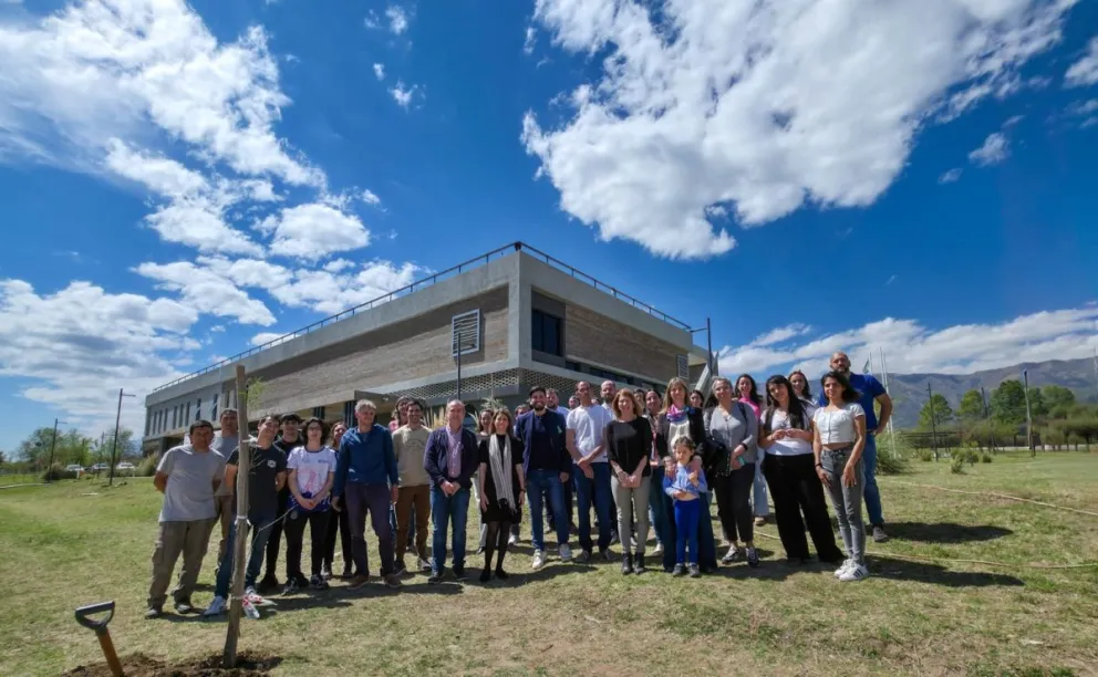 La actividad estuvo enmarcada en el Plan Forestal de la Universidad. 