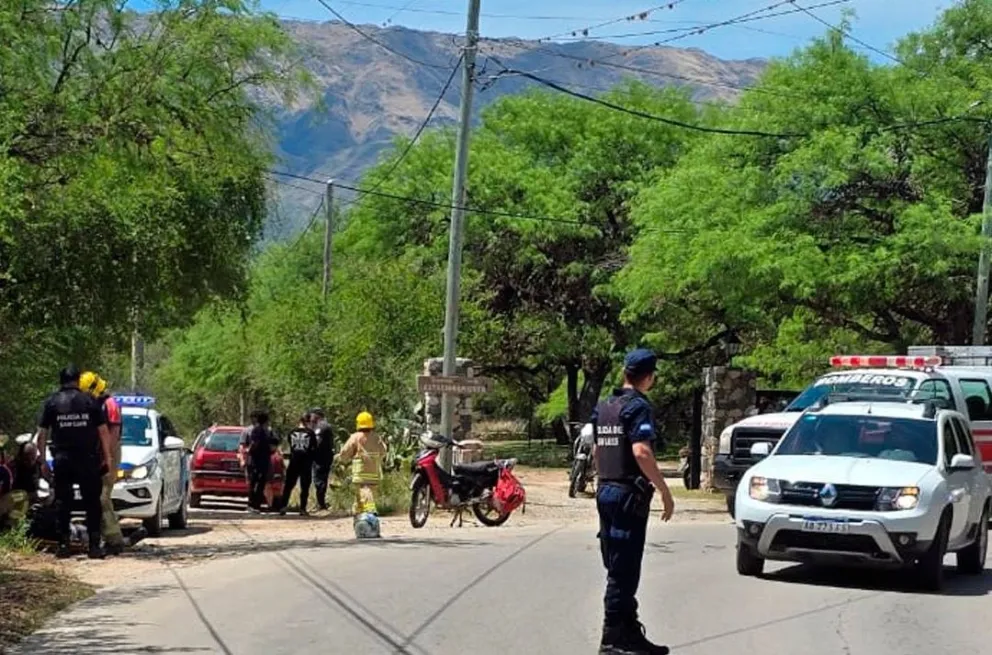 Choque con un herido en la avenida Fermín Romero. Foto BBVV Merlo
