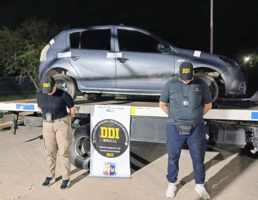 El vehículo secuestrado por la policia. Foto Policia de San Luis.