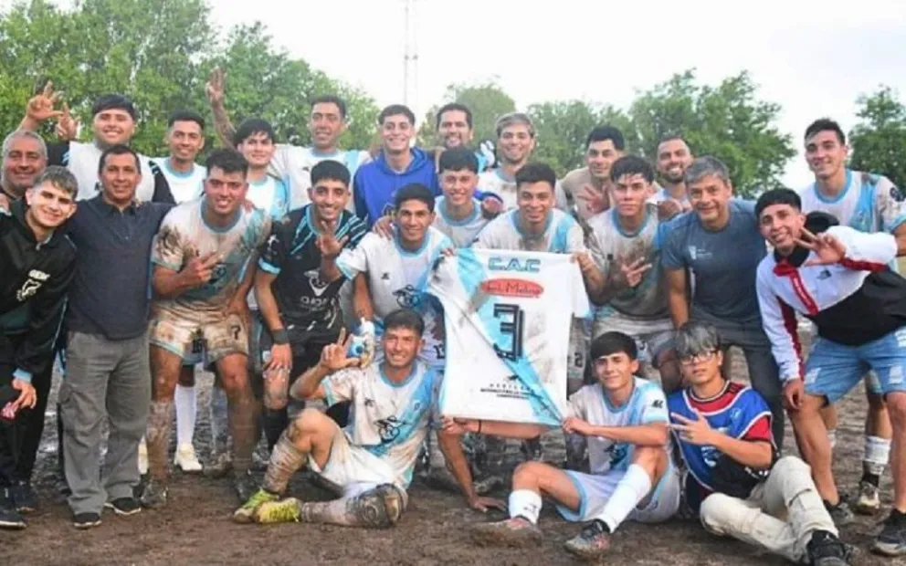 Por la Zona 2 de la Región Cuyo, Atlético Concarán venció Estrella Roja de Candelaria. (Foto: DSL)