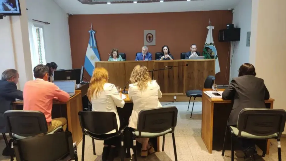 Un hombre condenado a 7 años y 6 meses de cárcel acusado de abuso sexual con acceso carnal. 