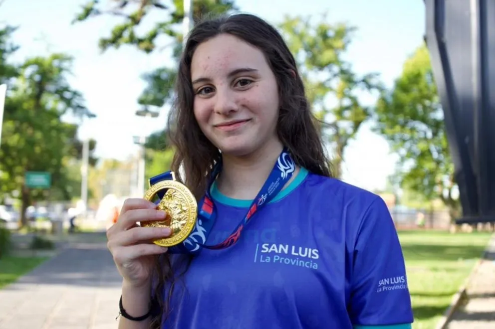 La nadadora Eden Hodara cerró una semana inolvidable con seis medallas.