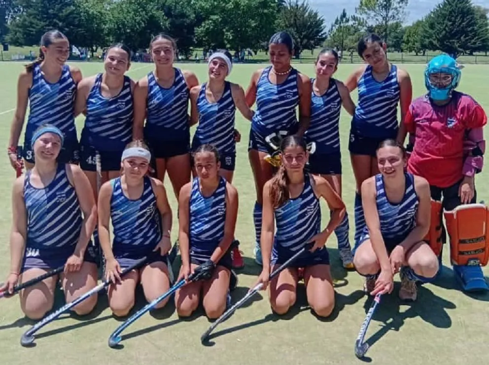 Alerces Hockey Club vivió este sábado una jornada intensa en Villa Mercedes. 