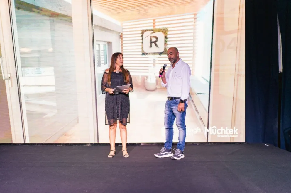 Durante la ceremonia, el Socio y Director Ejecutivo de Ranelagh Aberturas, Juan Pablo Coelho, destacó la solidez de la alianza que mantienen ambas empresas: “Son más de 17 años trabajando juntos".