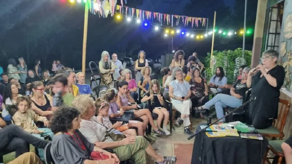 La biblioteca popular de Luyaba festejó y Andruetto fue la figura central invitada (Foto:La Voz)